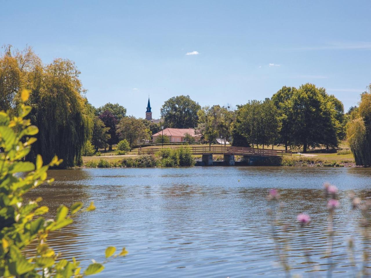 Grand Hotel De Bourbon-Lancy - Spa Et Restaurant - Logis מראה חיצוני תמונה
