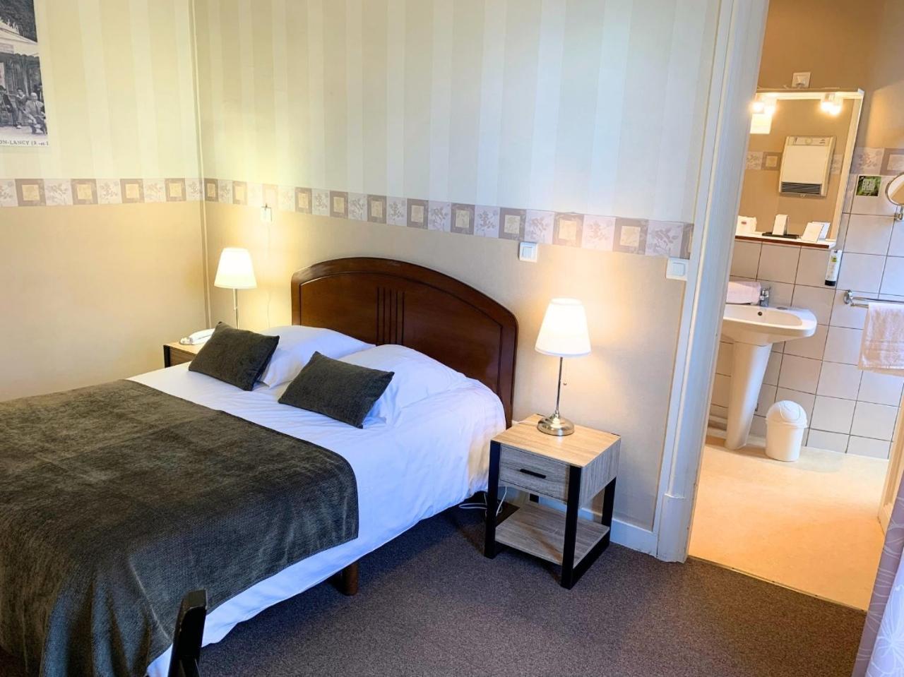Grand Hotel De Bourbon-Lancy - Spa Et Restaurant - Logis מראה חיצוני תמונה