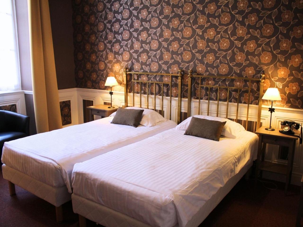 Grand Hotel De Bourbon-Lancy - Spa Et Restaurant - Logis מראה חיצוני תמונה
