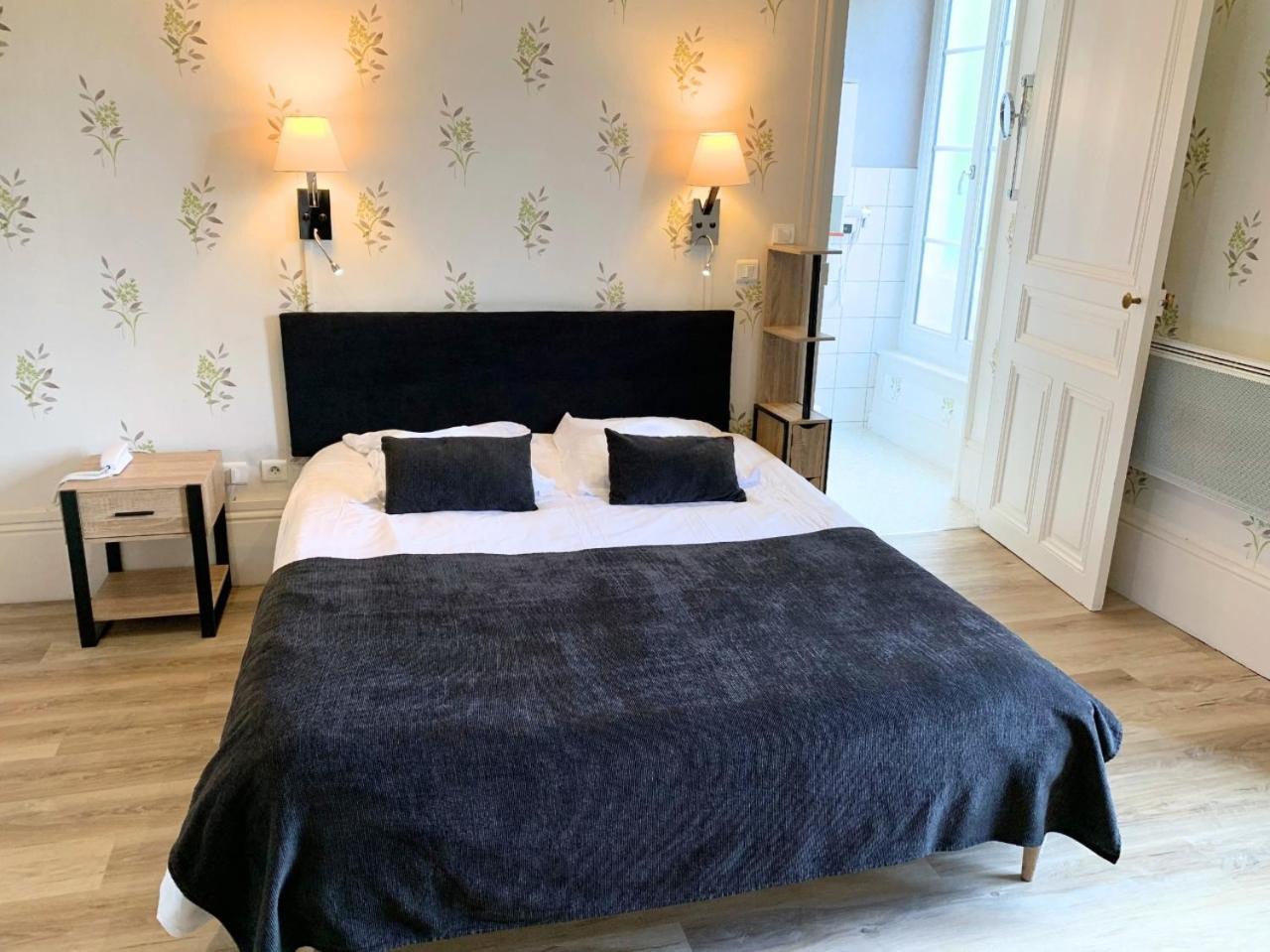 Grand Hotel De Bourbon-Lancy - Spa Et Restaurant - Logis מראה חיצוני תמונה