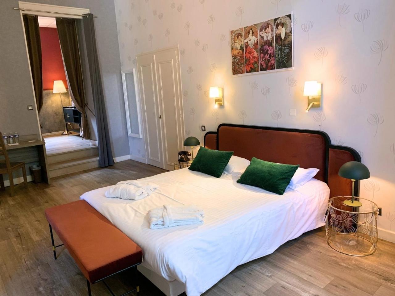 Grand Hotel De Bourbon-Lancy - Spa Et Restaurant - Logis מראה חיצוני תמונה