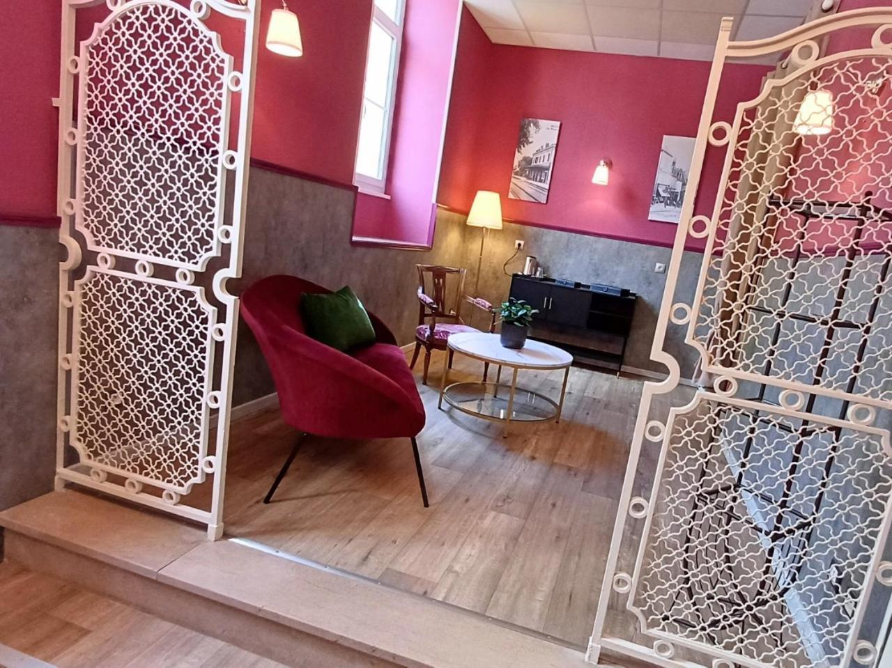 Grand Hotel De Bourbon-Lancy - Spa Et Restaurant - Logis מראה חיצוני תמונה